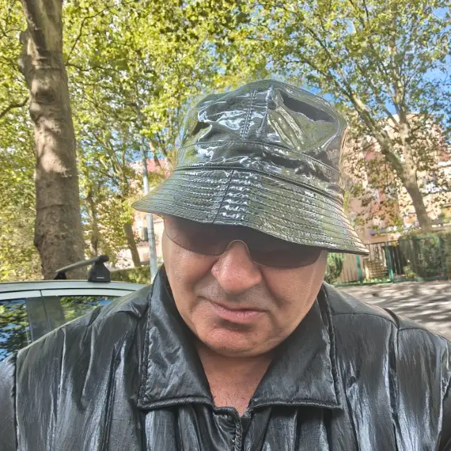 Ovasapyan, 46 - LiebeRu